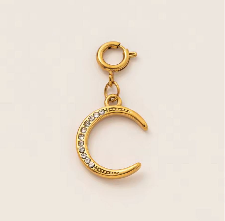 Isla Charms